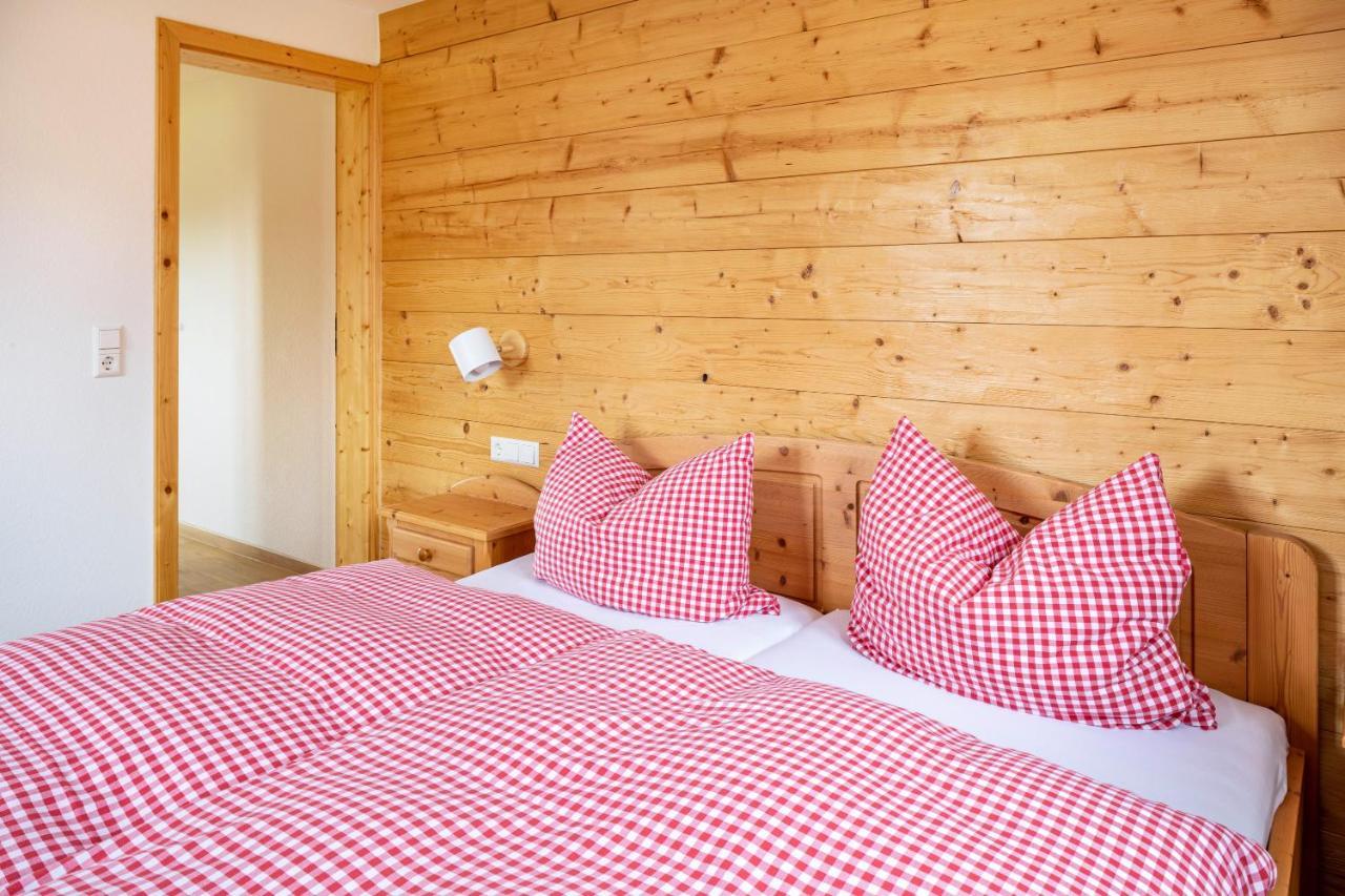 Gaestehaus Steiert Fewo Kuhbergblick Lenzkirch Εξωτερικό φωτογραφία